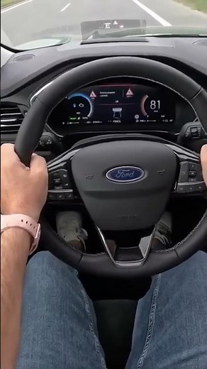 Ford Kuga III SUV Facelifting AWD 2.5 FHEV 183 hp Acceleration