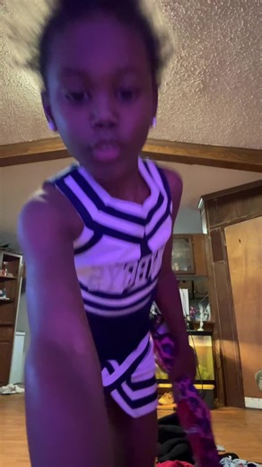 Heaven Philips (@cbfw._.heaven6)’s videos with Back Home Ballers - Saturday Night Live - SNL