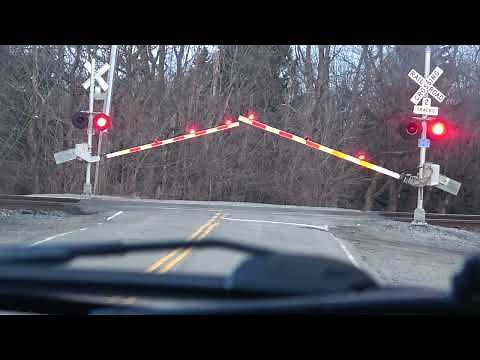 8 Big Engines On Bigger CSX Freight Train. CSX Train Meets Local Train. Fast NS Train + More Trains!