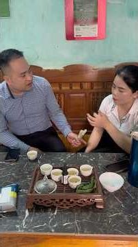 The older brother expresses his gratitude to his younger sister for supporting him financially du...