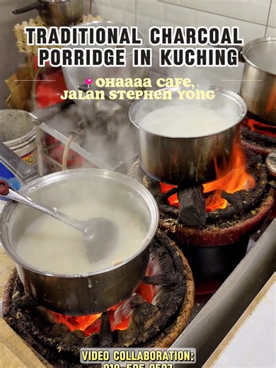 Cooked the old-school way — over charcoal fire 🔥 That smoky aroma hits different. Tan Porridge is a Kuching classic for a reason. 📍O.H.A.A.A.A Cafe No.161, Lot 6609 (SL 11), Block 225 KNLD Jalan Tan Sri Datuk Amar Wee Boon Ping, Lor Kuching City Mall 8A, 93250 Kuching, Sarawak 📅Mon-Sun ⏰6AM-10PM For Video Promotion, Contact To Claim Ramadan Offer Now! 0195350527 #wowsarawak#kuchingsarawak#porridge #charcoal #kuchingfood