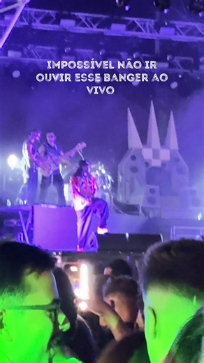 Plutónio ao vivo em Santarém FNA26 - ouvir esse banger