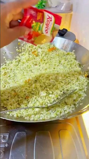 APPETIZER GREEN FRIED RICE‼️SIMPLE RECIPE #foodshorts #friedrice #homecookingrecipes