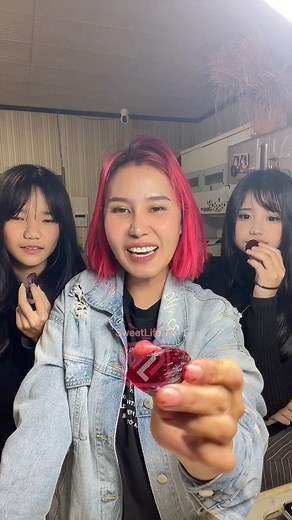 1.4M views · 18K reactions | Napatagalog ang adik sa games  | SweetLife Tv | Facebook