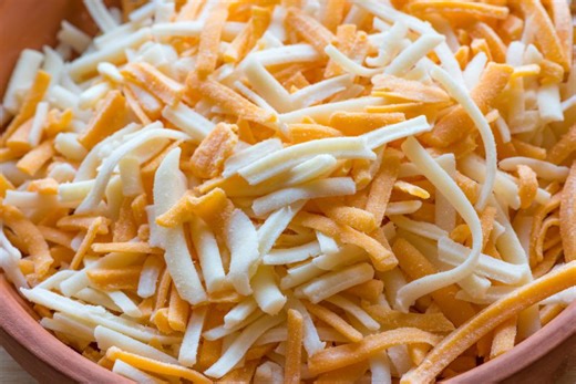 MAJOR RECALL ALERT: 27 different brands of shredded cheese sold in 31 states recalled due to metal fragments