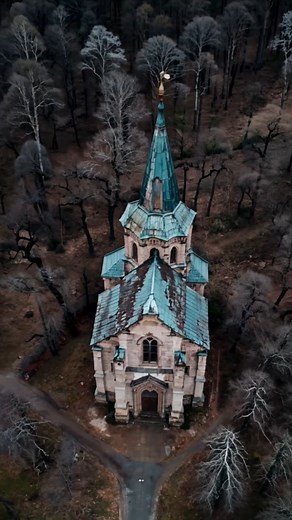 Abandoned in Woods. | Abandoned Places Story