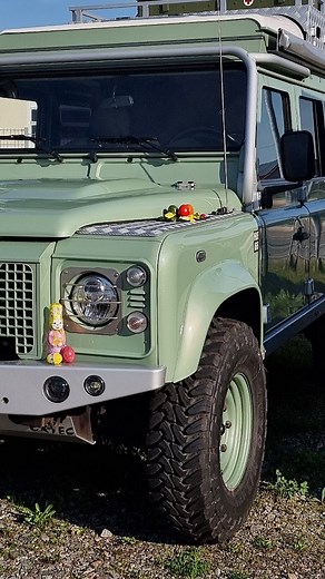 FROHE OSTERN 🐣 EUCH ALLEN 🍀🐷🔆🌼🐥🐤🐣 #extec #spacetec_extec #landrover #defender #110 #4x4offroad #onelifeliveit #4wd #homeiswhereyouparkit #defender110 #offroadlife #newextec #liftingroof #ex.tec #expedition #landroverdefender #vanlife #readyforadventure #adventure #4x4 #explore #experiences #hubdach #aufstelldach #newextec #allrad #hardtent #camping #offroad #abenteuerallrad | Ex-Tec GmbH & Co. KG