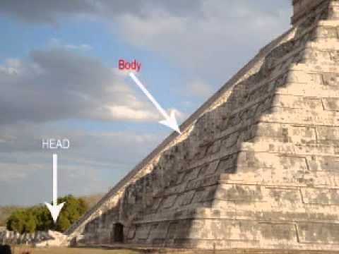 Chichen Itza Pyramid serpent