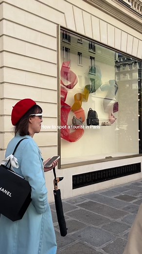 Spotting Tourists in Paris: Beret Style Guide