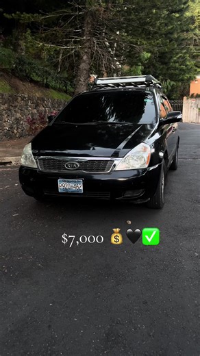 2012 KIA Sedona for Sale at $7,000