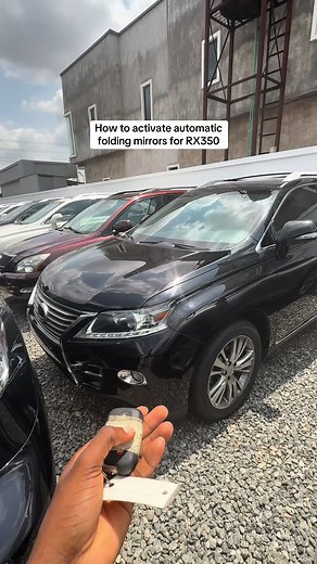 Activating Automatic Folding Mirrors on Lexus RX350