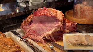 Welcome to Red Apple Buffet, home to America's LARGEST Traditional Polish Buffet! This is where I go every time I'm in Chicago. | Strictly Dumpling