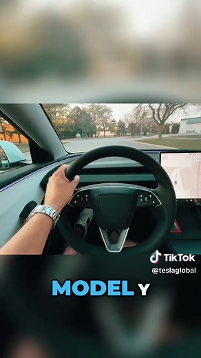 Tesla Model Y 2025: Unveiling the Luxury Interior