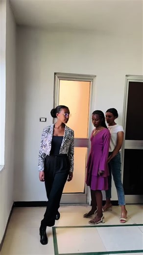 LEWI MODELING ACADEMY Passion To Profession