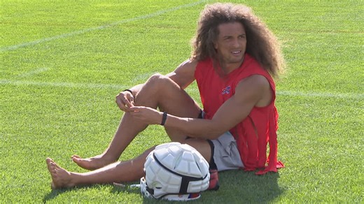 The most interesting Bills player: Shoeless Mack Hollins