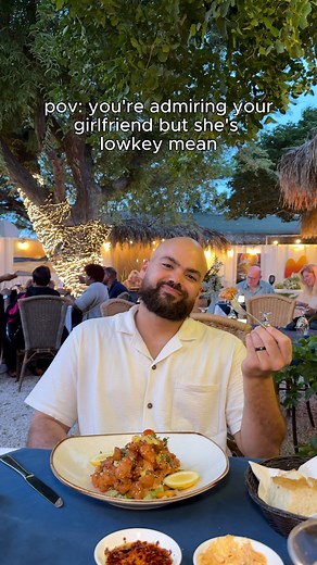 **Jokes aside…** There’s a reason Madame Janette has been one of Aruba’s most loved restaurants for over two decades. ✨ Nestled just minutes from Palm Beach, this open-air garden restaurant combines fine dining with the island’s signature laid-back charm. Known for its friendly service, romantic ambiance, and exceptional dishes — from the famous almond-crusted grouper to tender steaks and creative sauces — every meal here feels like a celebration. Whether you’re joining us for live music, a cozy