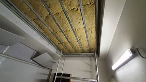 TEST: Jak zvukově izolují PUR pěna a minerální vata | PR sdělení komerční | Lidovky.cz