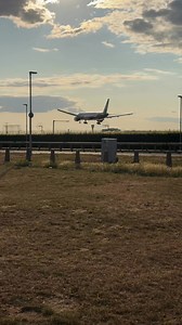 1.2K views · 21 reactions | Have you been to Myrtle Avenue, the plane spotting location at Heathrow?! #boeing777 #myrtleavenue #aviationlovers #airlines #evaair | Airliner Videos | Facebook