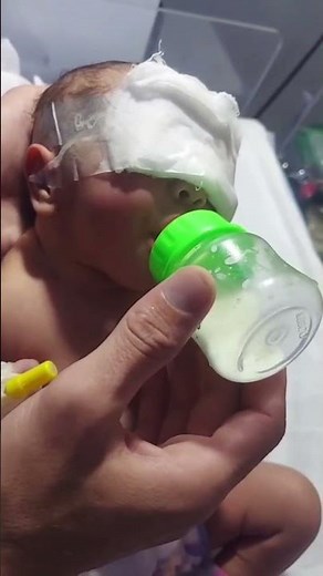 How to Feed a Newborn Baby | Safe & Simple Feeding Guide