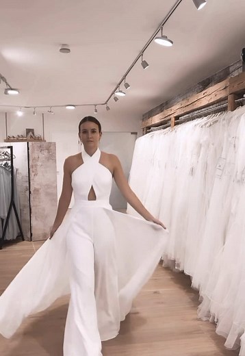 Moderne Brautmode: Der Jumpsuit für die Braut