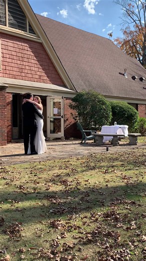Still one of the sweetest days — and somehow the guest-POV clips make it even more magical. ✨🤍 #alabamawedding #2026bride #weddingcontentcreator