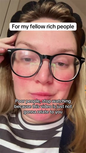 Electric Page Turner for Effortless Reading