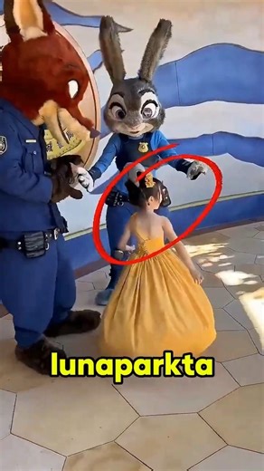 Lunaparkta Beklenmedik Tatlı Karşılaşma 💕 #shortvideo