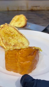 You can never go wrong with a classic french toast! | Liliha Bakery