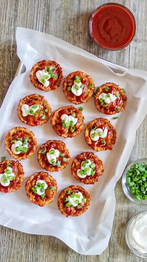 Loaded Pulled Pork Tater Tot Cups Recipe