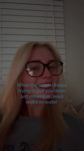 arielle✞ (@spamm.1239)’s video of Walking On Water