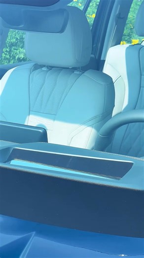 Ideal for both families and corporate fleets GAC GS8 – A 7-seater SUV that redefines luxury and comfort, combining powerful 4WD performance with premium design ✅ GAC GS8 in stock ✅ Competitive bulk pricing ✅ Fast export documentation & trusted global shipping Contact us today! 📲 WhatsApp: 971549989720 📧 Email: marketing@falconsgt.com 🌐 Website: www.falconsgt.com #FalconsGTMotors #GACGS8 #CarExportDubai #AfricaCarExport #BulkCarDeals #0km #luxurysuv #suv | Falcons GT Motors FZCO