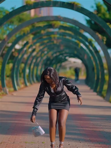 Dance Challenge: Left and Right Moves