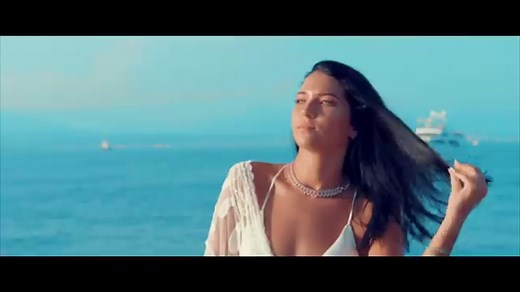 “Dans le club”: le premier clip du YouTubeur Michou fait un carton