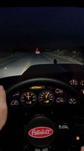 ATS Cockpit Realistic Peterbilt 389 #americantrucksimulator #eurotrucksimulator2 #trucking #ats