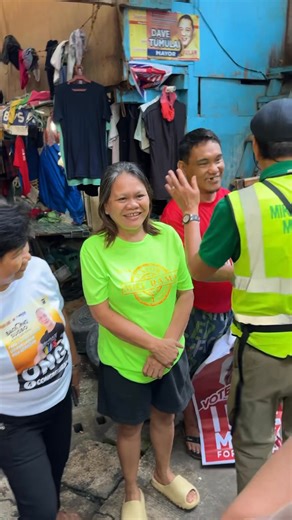 WATCH: Highlights from Partido Barug Bag-Ong Sugbo’s early morning handshaking event in Barangay Luz on April 27, 2025 led by Mayor Mike Rama. | The Cebuano