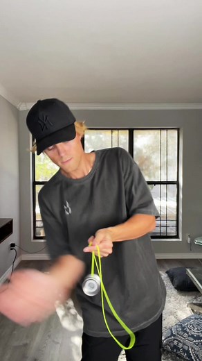 Gentry Stien Amazing Yoyo Skills Compilation