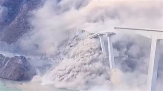 Newly built 2,500-foot-long bridge in China collapses within seconds