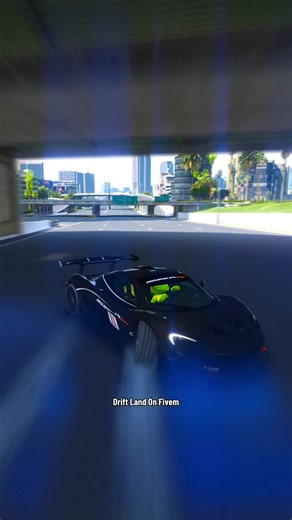 Exploring Drift Land in Fivem with McLaren