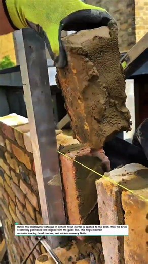 How This Bricklaying Trick Creates a Perfect Wall Finish! #Brickwork #Masonry #Construction