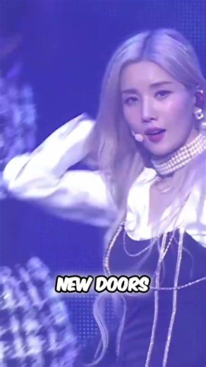 Kwon Eunbi’s Underwater Exploded! #izone #wizone #kpop