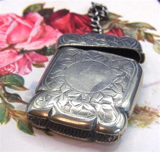 Antique Silver Plated Vesta Case With Chain. Leaf Work Decoration. Edwardian Pocket Match Holder . Keepsake Holder 1910s. Match Safe. - Etsy