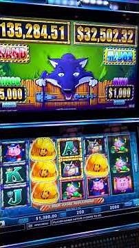 Winning Mega Jackpot On Slot Machine 😲