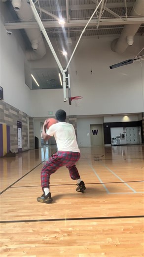 Basketball Practice Tips for Improving Your Three-Pointer