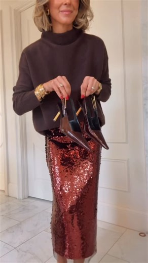 Becky Hillyard // Cella Jane on Instagram: "Comment SHOP and I'II send you a DM with a link to shop these outfits details. XX You have to be following me @cellajaneblog in order to get the message with details 💌 You can shop all my looks anytime on the LTK app- search Cella Jane. Direct links>> https://liketk.it/5Eycx #whattowear #momstyle #holidaypartyoutfit #favoritethingsparty #stylefashion #grwm #styleover40"