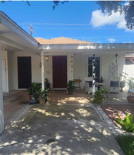 Charming Cottage for Rent in Mission, TX