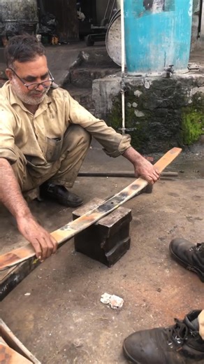 Truck Leaf Spring Repair | Dashmesh moter garage