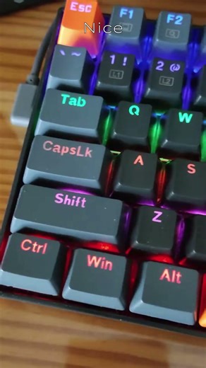 One of the best keyboards you can have #gaming #desksetup #novasetup #gamer #unboxing #gamingsetup
