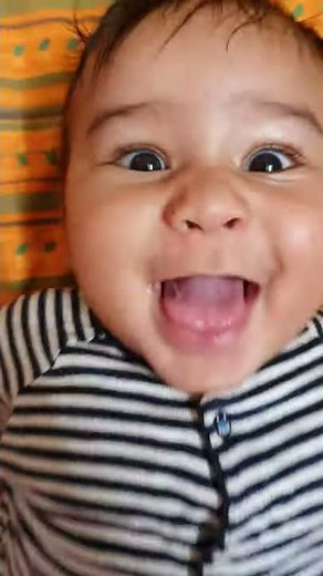 Playing PEEK A BOO with a 5 months old Baby || Cute Baby Video