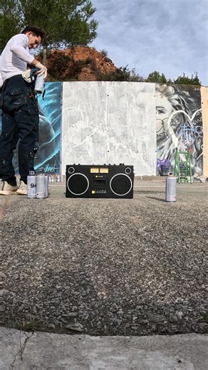 Where art meets rhythm — Curtis brings the streets to life. 🔈Unleash your beat with our new boombox 👉 Preorder now : https://www.wearerewind.com/products/blaster-curtis | We Are Rewind