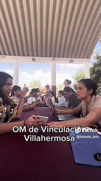 Becas 2025: Actualización y Vinculación para Jóvenes